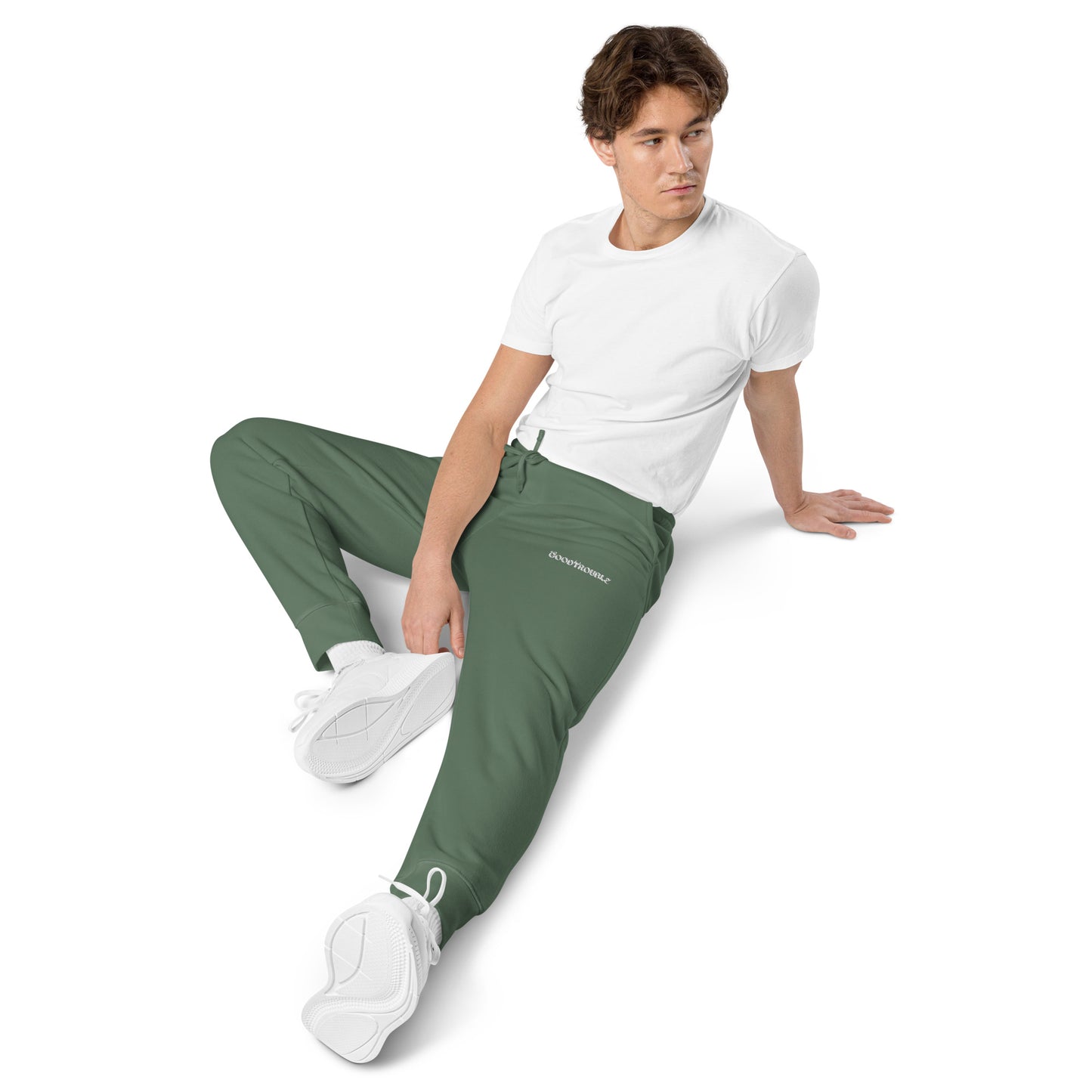 Pigment-dyed sweatpants